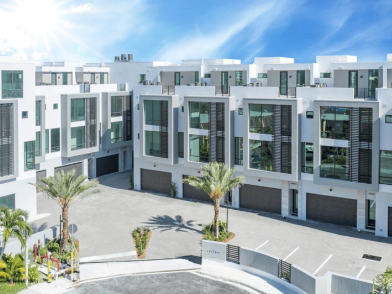 4098 NE 167 St - Florida - North Miami Beach - 33160